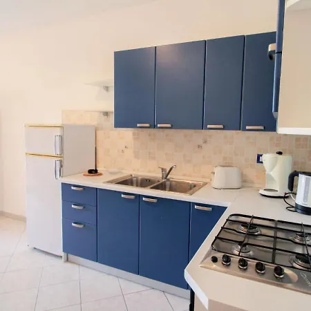 Locazione Turistica Residenza Agrifoglio-2