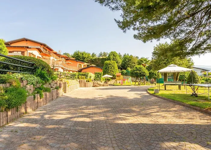 Residenza Agrifoglio-2 By Interhome * 勒威诺